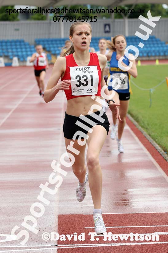 Womens under-20s 800 metres, Northern Championships, Sport City, Manchester. Photo: David T. Hewitson/Sports for All Pics